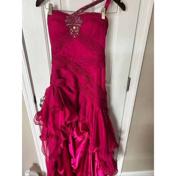 David’s bridal size 1/2 fusia dress y2k long train prom or homecoming - Picture 9 of 9